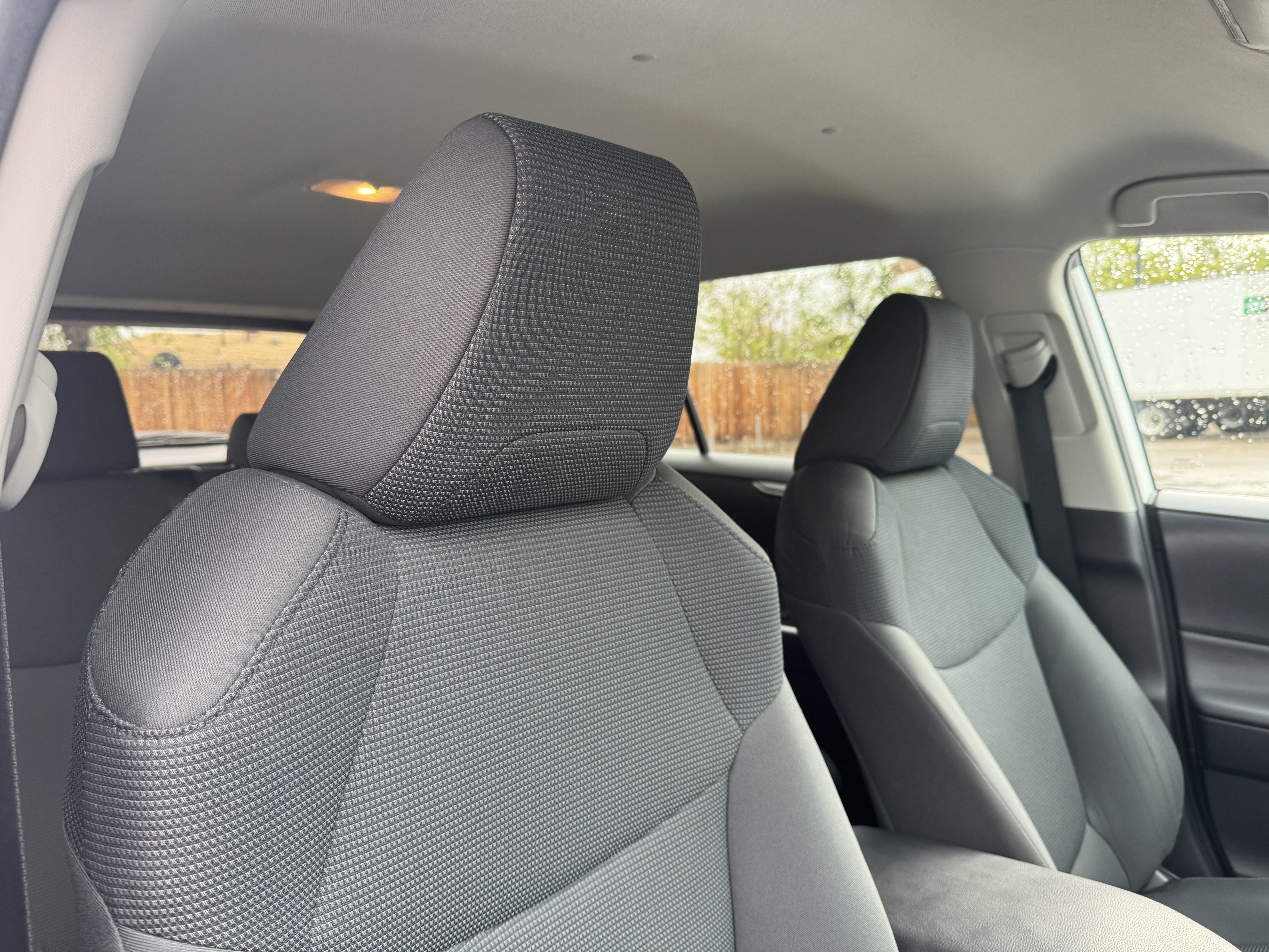 Used 2021 Toyota RAV4 LE AWD/4WD image 20