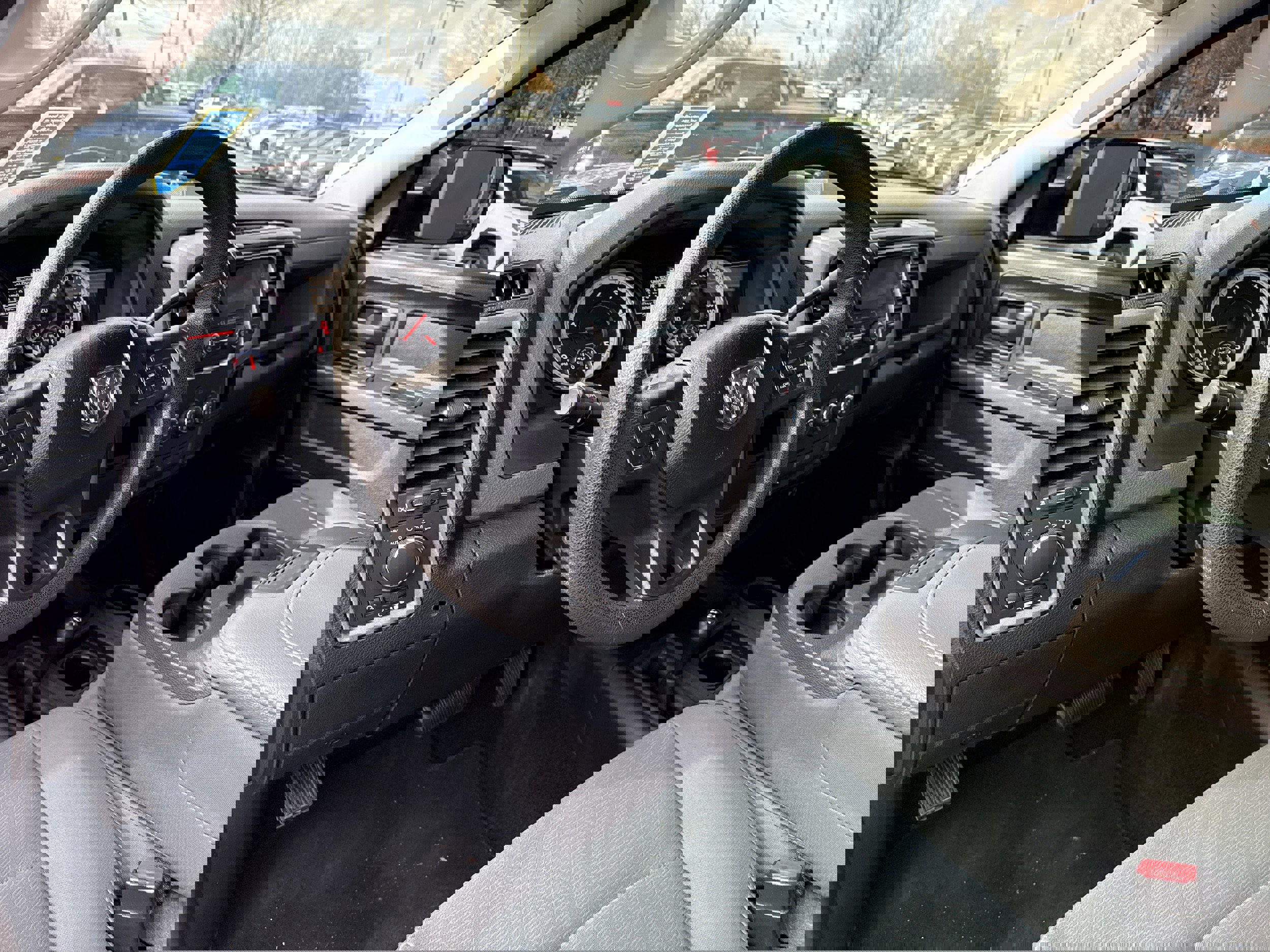 Used 2014 RAM 3500 Tradesman w/ Chrome Appearance Group image 9