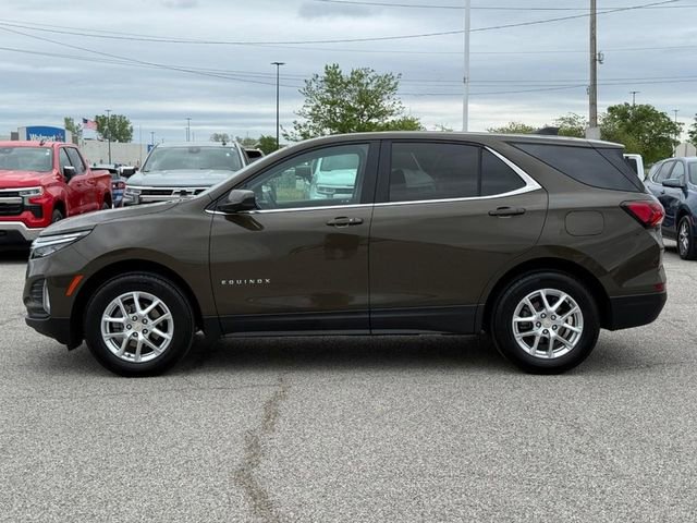 Used 2024 Chevrolet Equinox LT FWD image 2