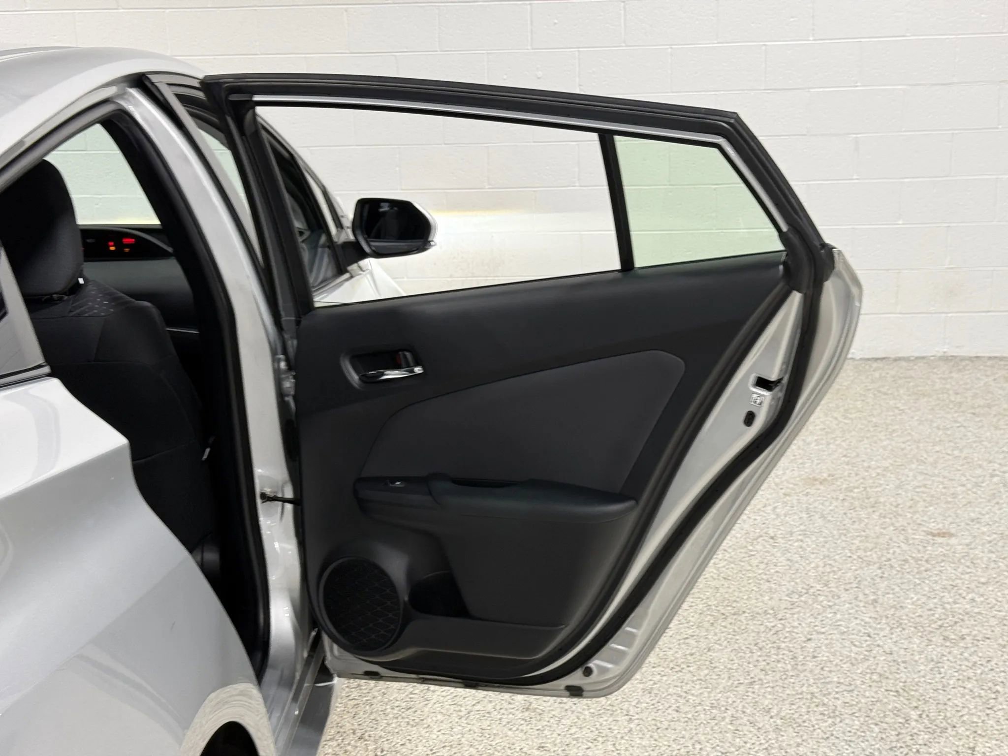 Used 2017 Toyota Prius Two image 51