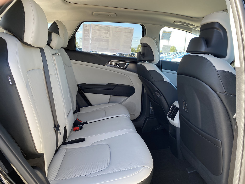 New 2026 Kia Sportage EX FWD image 23