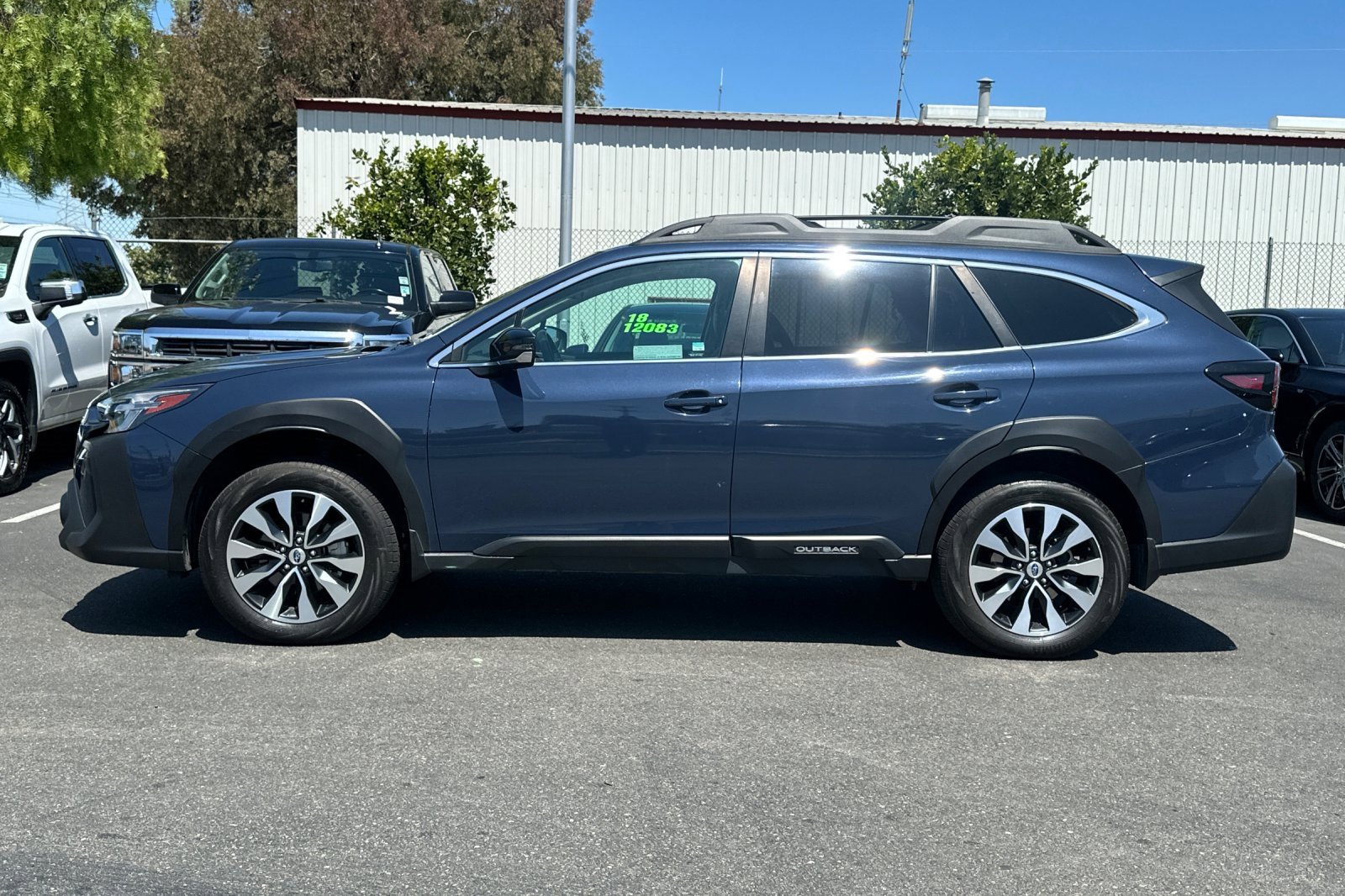 Used 2023 Subaru Outback Limited image 7