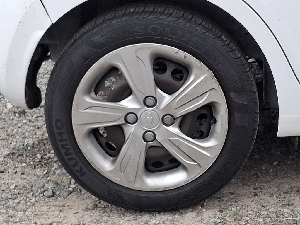 Certified 2021 Chevrolet Spark LS FWD image 18