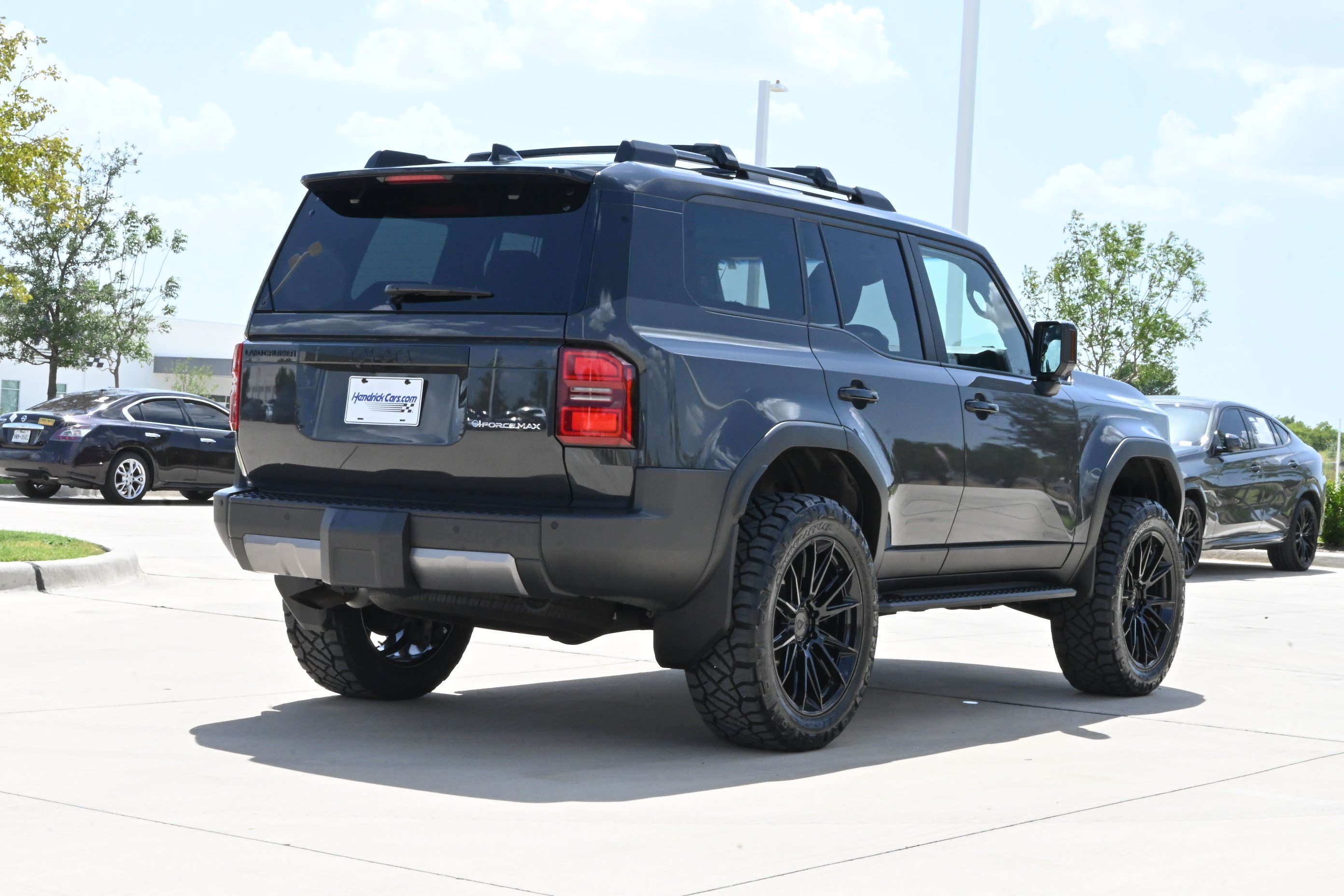 Used 2025 Toyota Land Cruiser w/ Premium Package AWD/4WD image 9