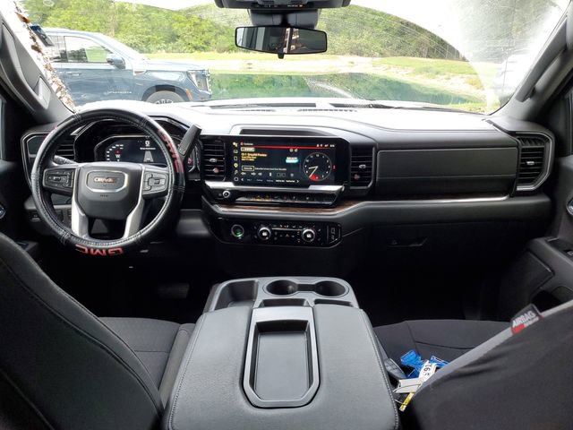 Used 2023 GMC Sierra 1500 SLE image 11