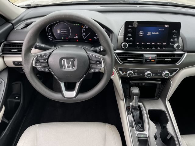 Used 2018 Honda Accord LX image 10