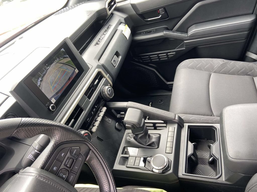 Used 2025 Toyota Tacoma SR w/ Towing Package AWD/4WD image 26