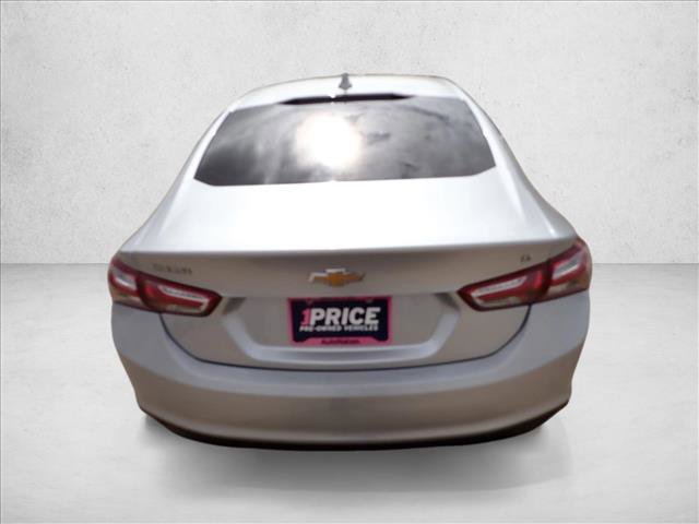 Used 2020 Chevrolet Malibu LT FWD video 3
