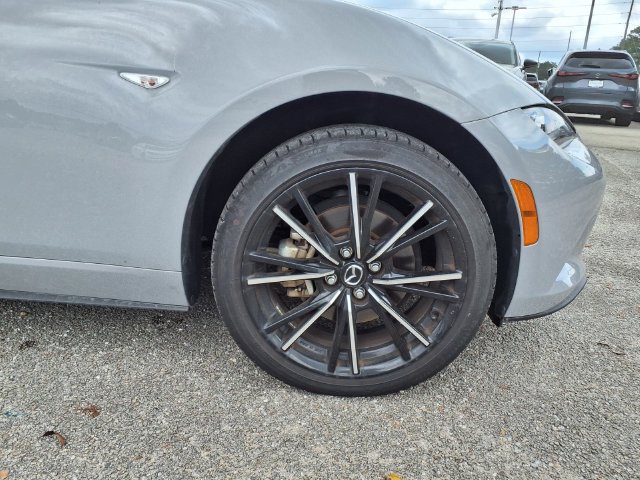Used 2026 MAZDA MX-5 Miata RF Grand Touring RWD image 9