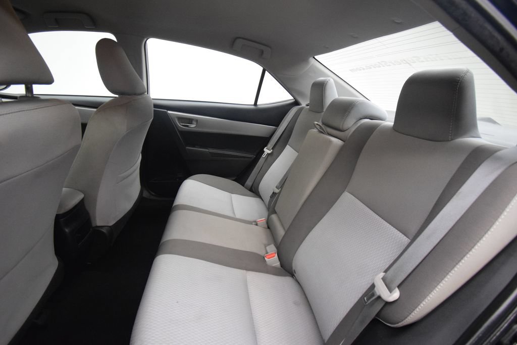 Used 2019 Toyota Corolla LE FWD image 21