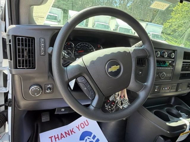 New 2026 Chevrolet Express 3500 w/ Driver Convenience Package RWD image 34