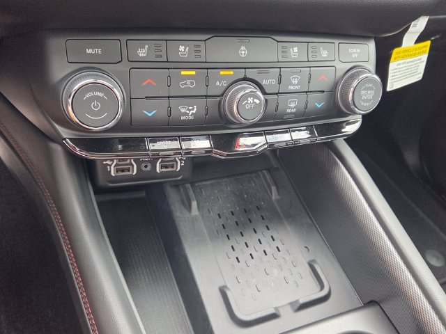 Used 2026 Dodge Durango GT AWD/4WD image 26