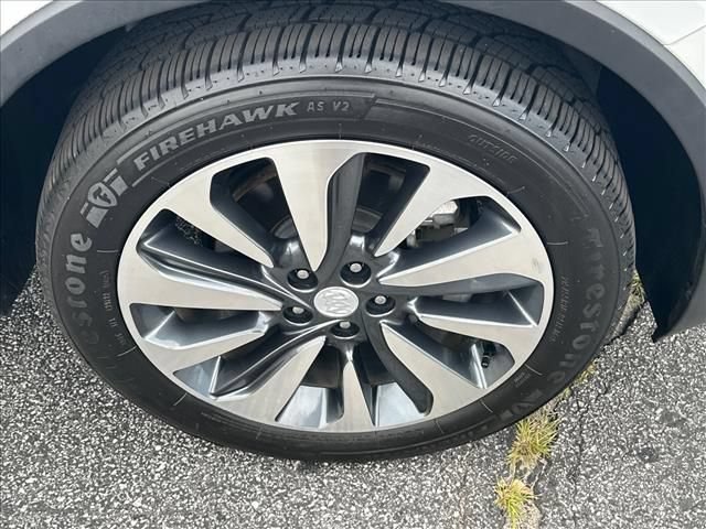 Certified 2021 Buick Encore Preferred w/ Safety Package FWD image 33