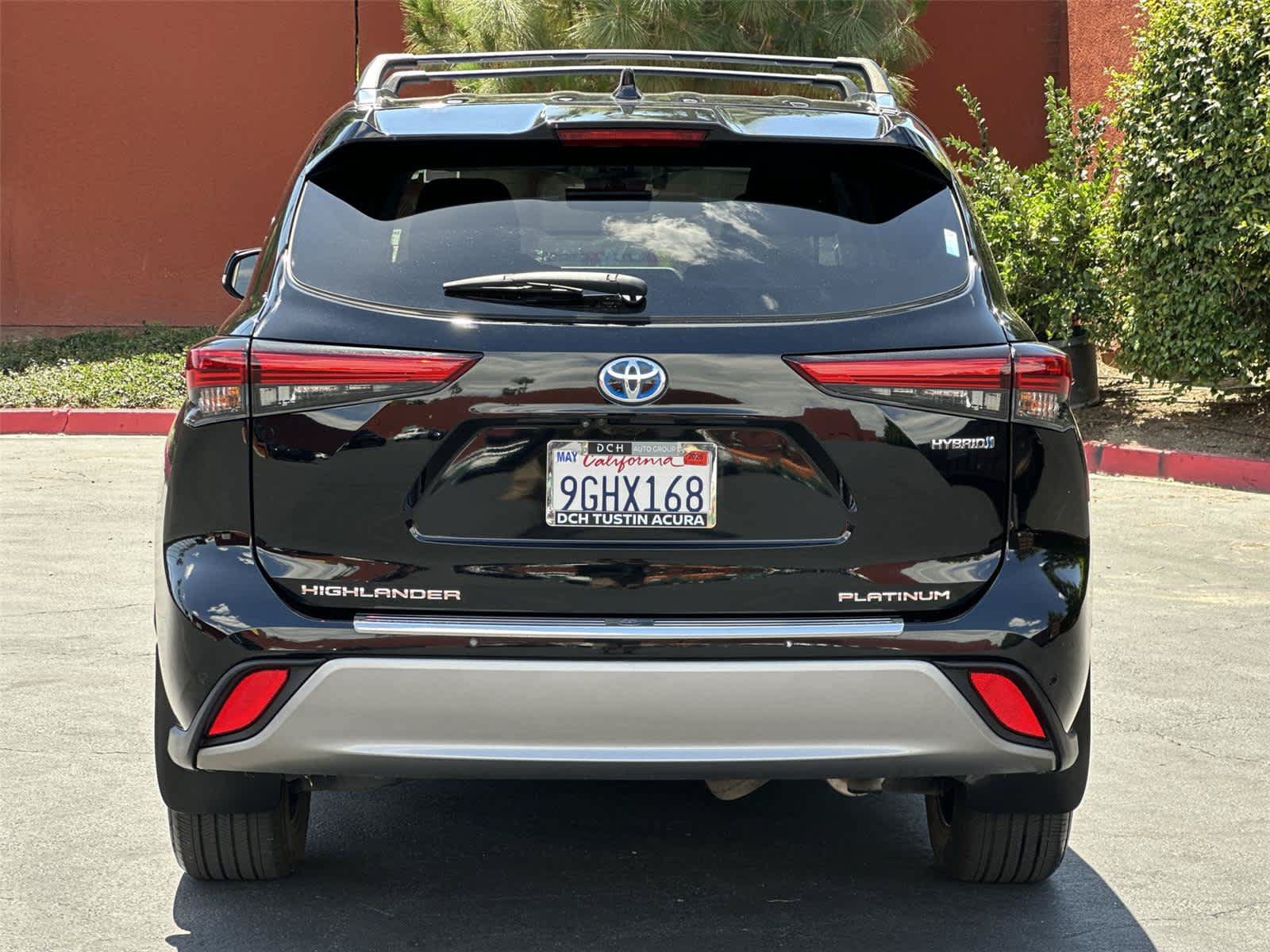 Used 2023 Toyota Highlander Platinum AWD/4WD image 6