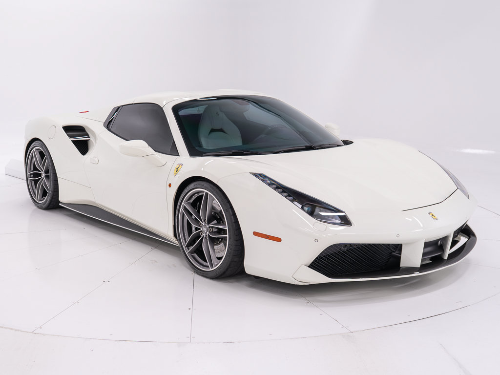 Used 2018 Ferrari 488 Spider RWD image 16
