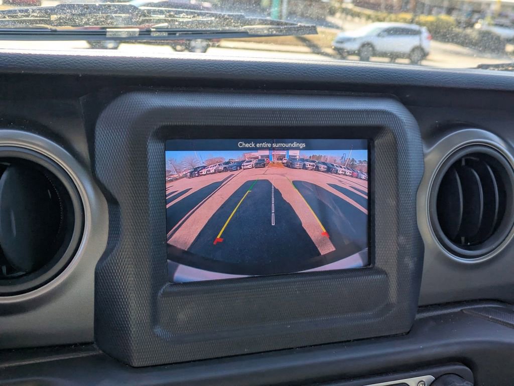 Used 2023 Jeep Wrangler Sport S image 23