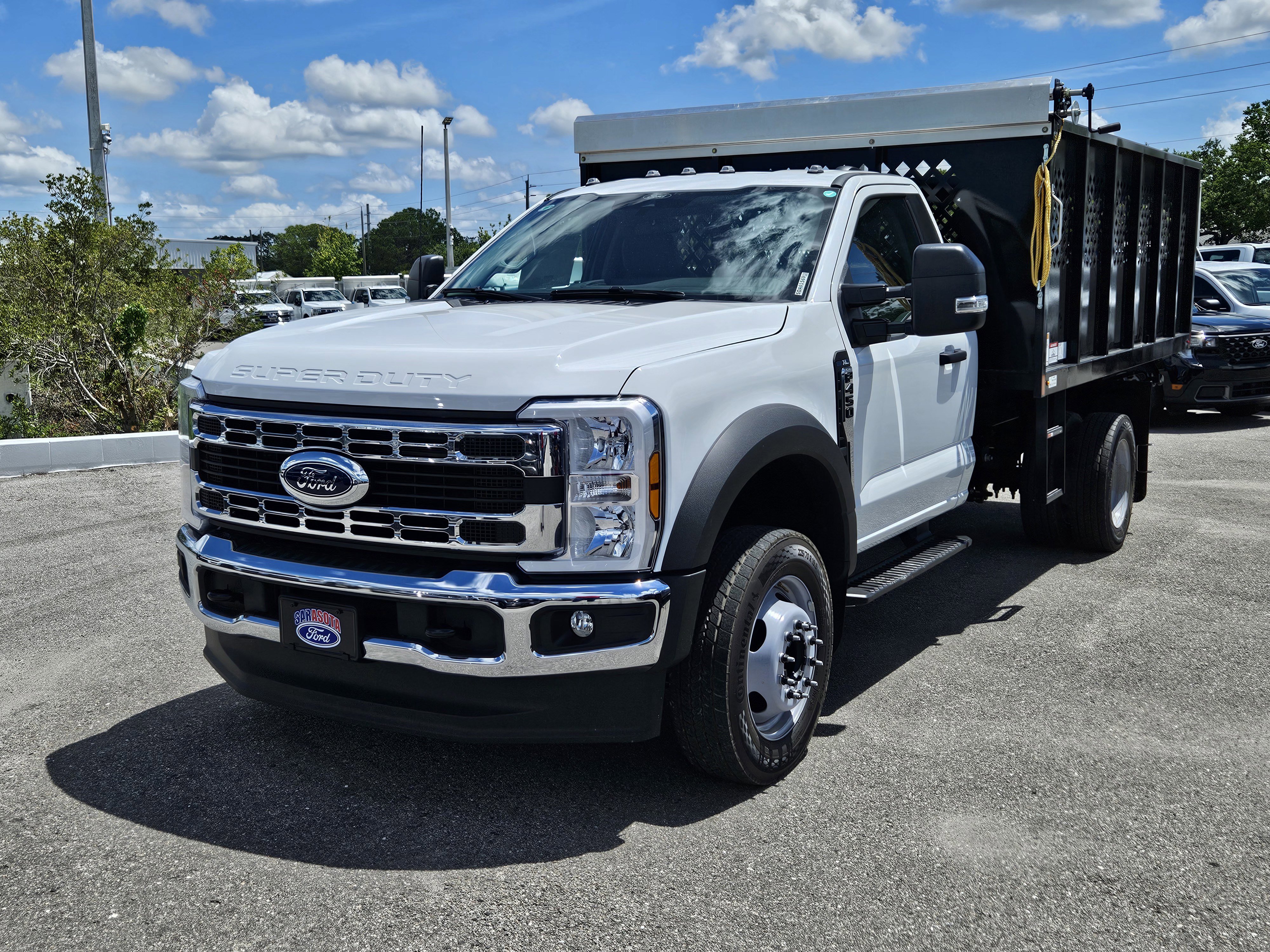 New 2025 Ford F450 XL w/ XL Chrome Package RWD image 8