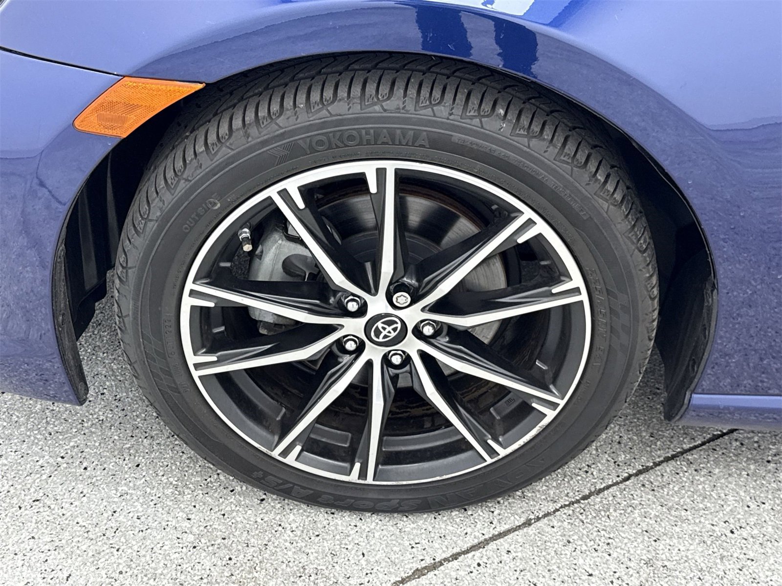 Used 2017 Toyota 86 image 42