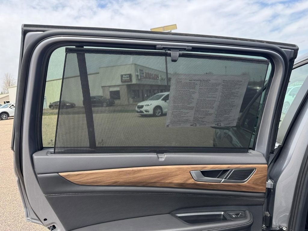 Used 2025 Volkswagen Atlas SE image 20