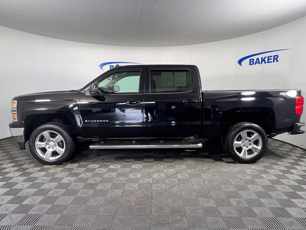Used 2014 Chevrolet Silverado 1500 LT w/ LT Convenience Package AWD/4WD image 2