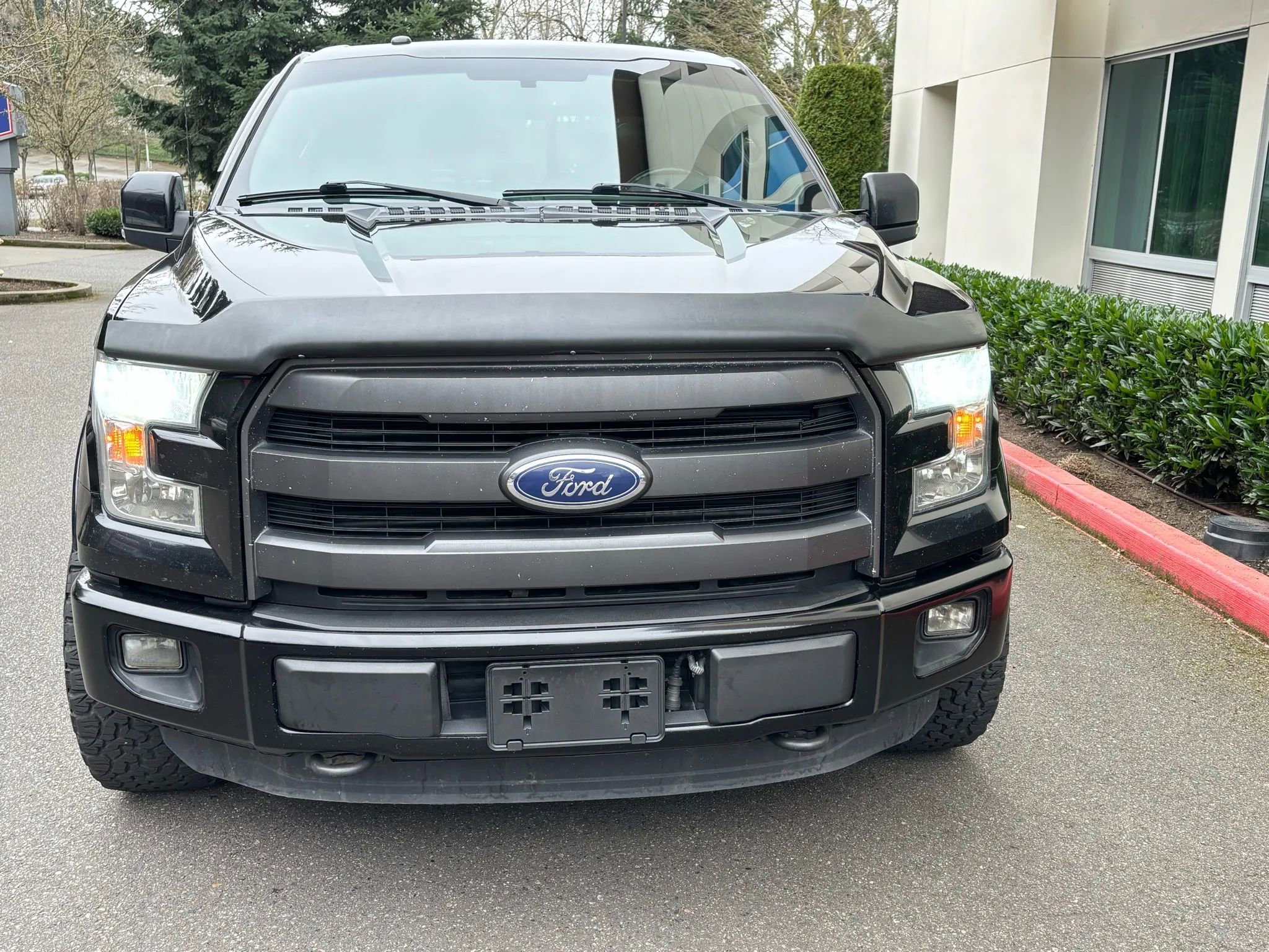 Used 2016 Ford F150 Lariat w/ Equipment Group 501A Mid image 6