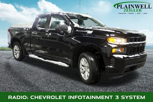 Used 2019 Chevrolet Silverado 1500 Custom w/ Custom Value Package image 4