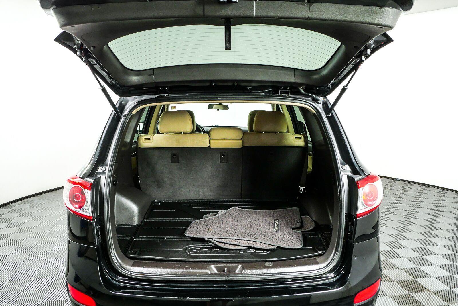 Used 2011 Hyundai Santa Fe GLS FWD image 28