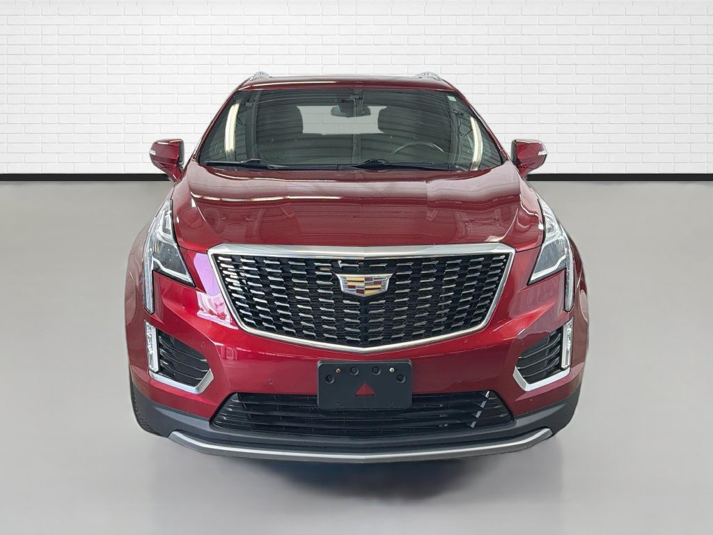 Used 2021 Cadillac XT5 Premium Luxury AWD/4WD image 2