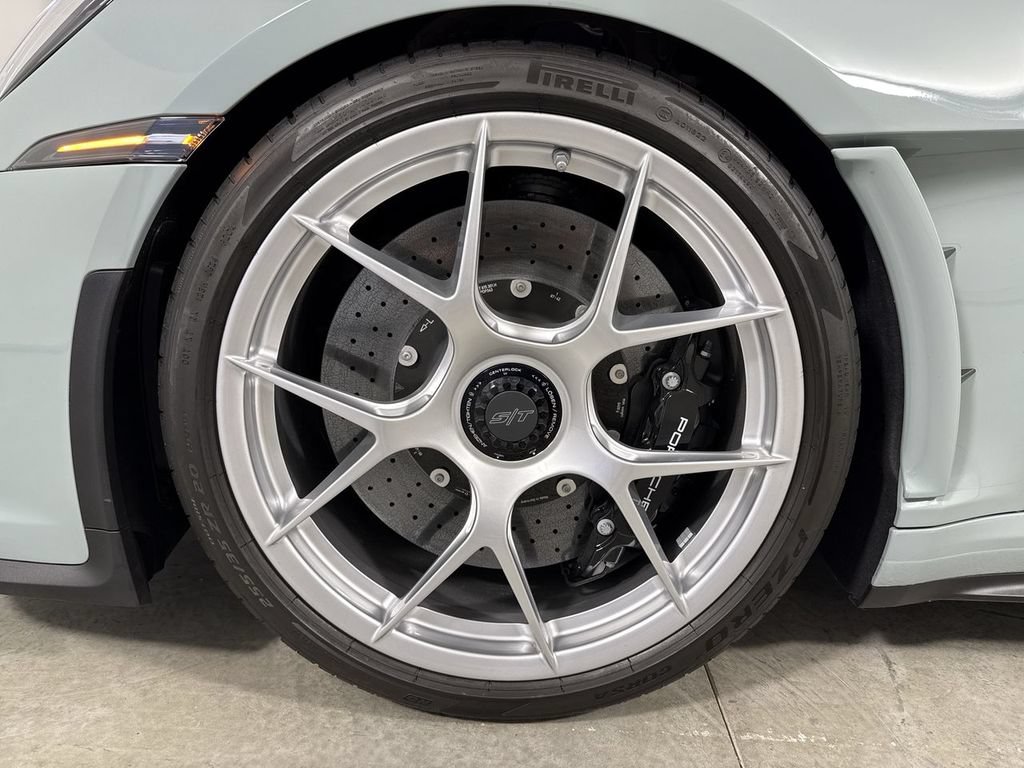 Certified 2024 Porsche 911 GT3 RS RWD image 13