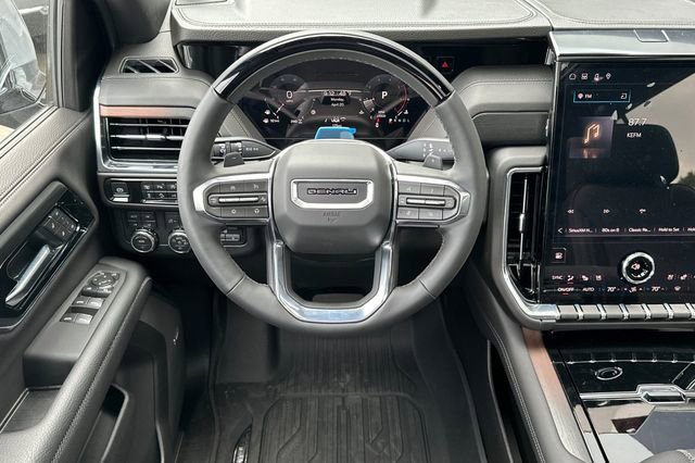 New 2026 GMC Yukon XL Denali w/ Denali Reserve Package image 15