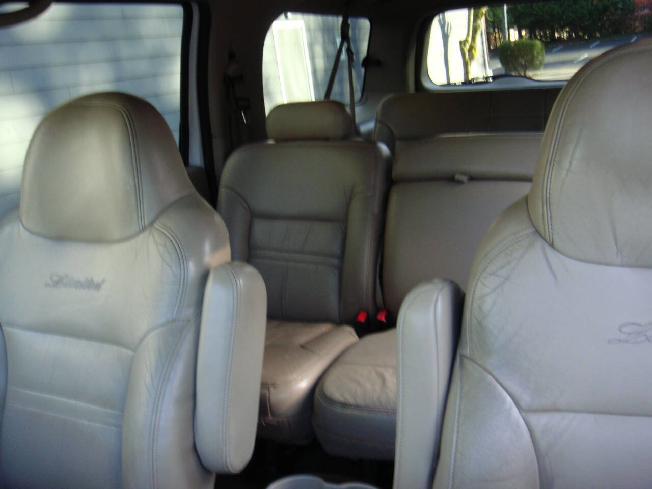 Used 2001 Ford Excursion Limited image 13