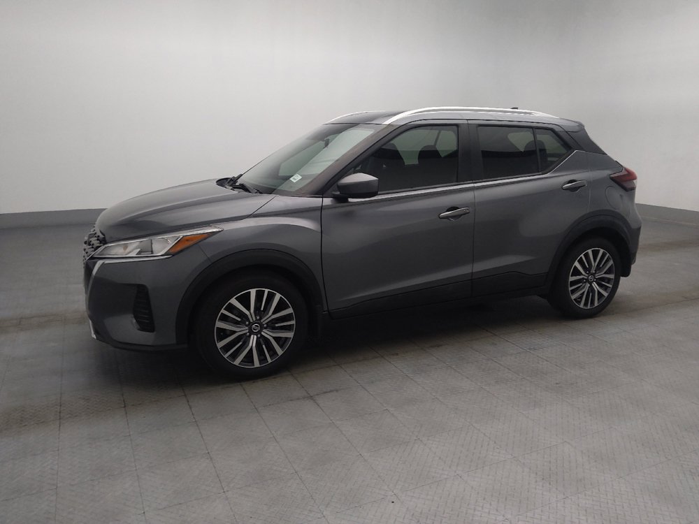Used 2021 Nissan Kicks SV FWD image 2