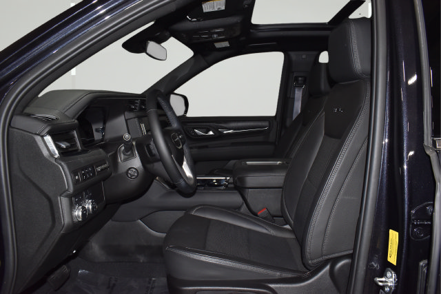 Used 2024 GMC Yukon Denali AWD/4WD image 35