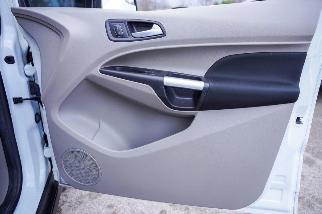 Used 2022 Ford Transit Connect XLT FWD image 33