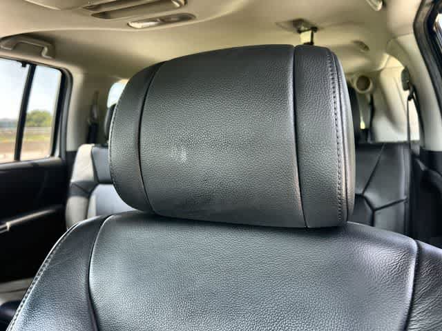 Used 2012 Honda Pilot Touring image 25