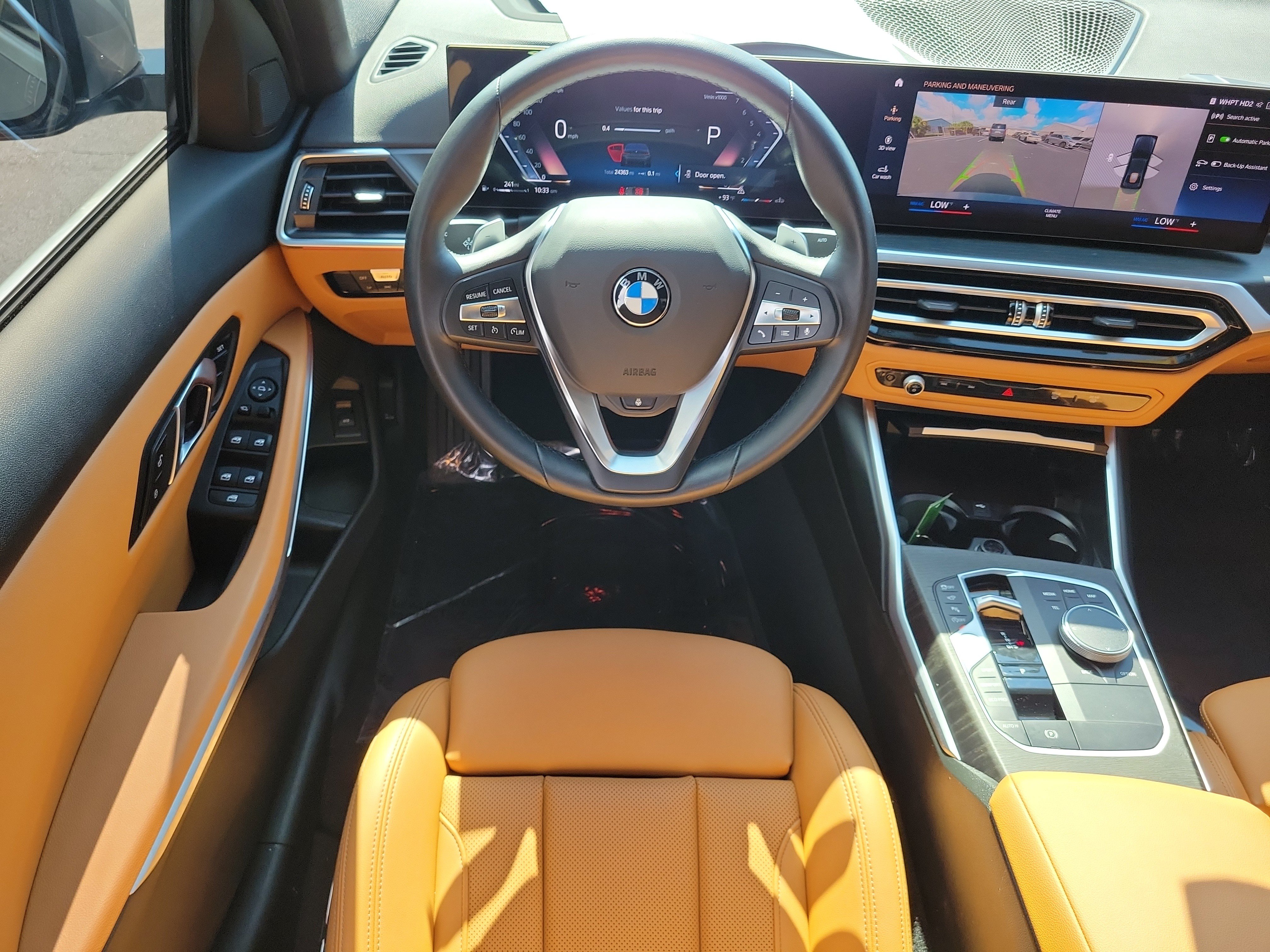 Used 2024 BMW 330i Sedan w/ Premium Package RWD image 13