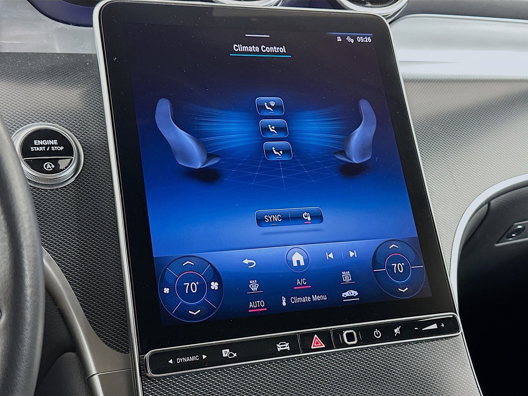 Used 2024 Mercedes-Benz GLC 300 image 23