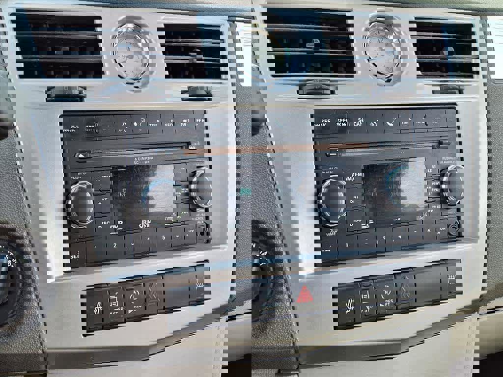 Used 2008 Chrysler Sebring Touring w/ Special Touring Group image 15