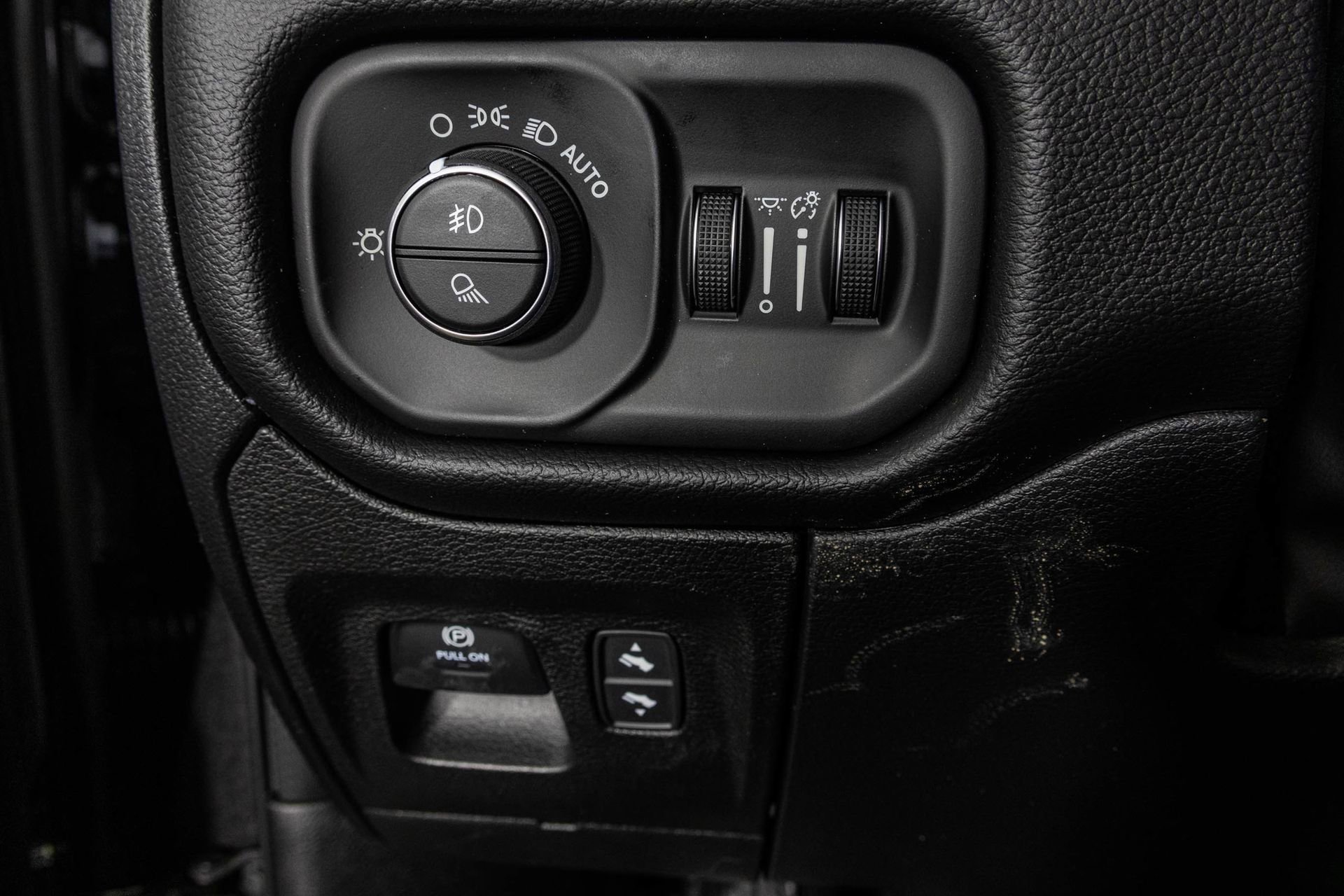 New 2026 RAM 1500 Big Horn image 33