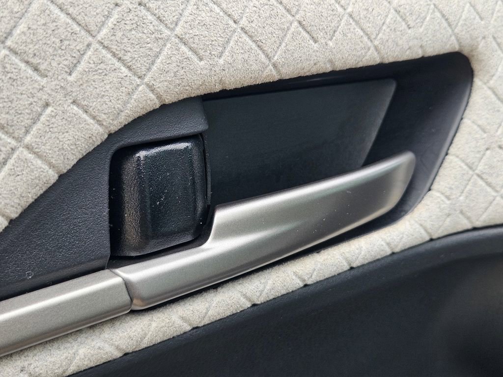 Used 2026 Toyota Camry XLE FWD image 14