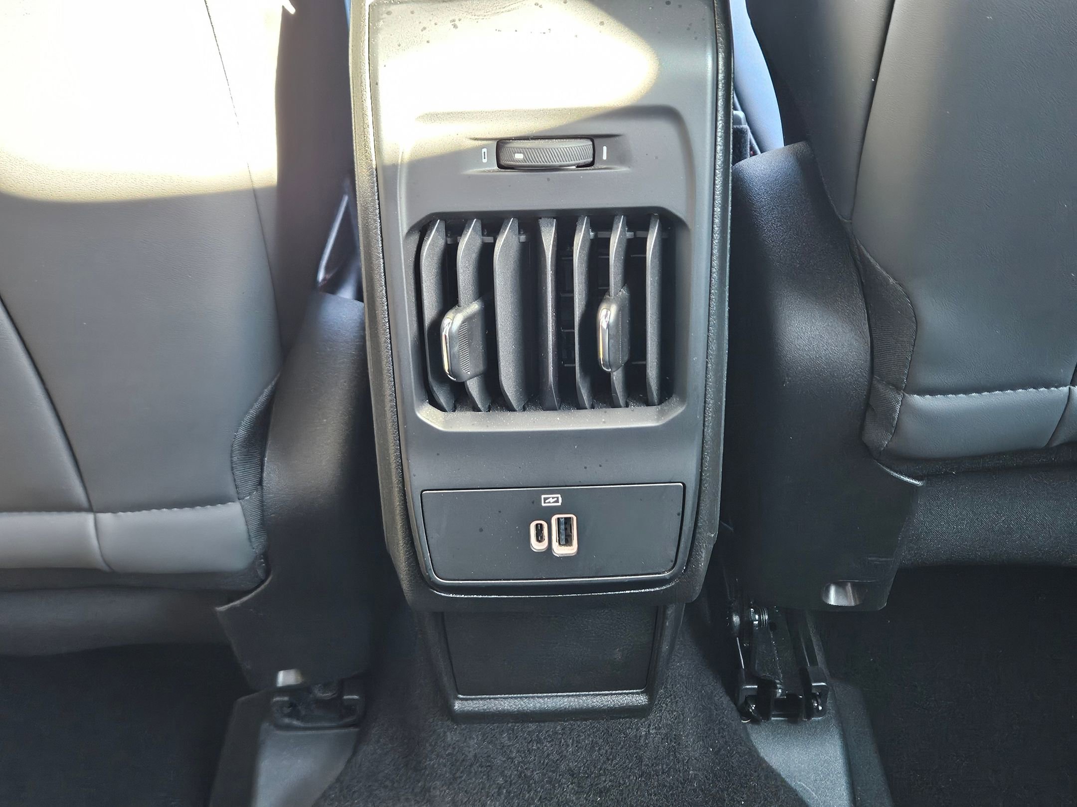 Used 2024 Dodge Hornet R/T Plus image 28