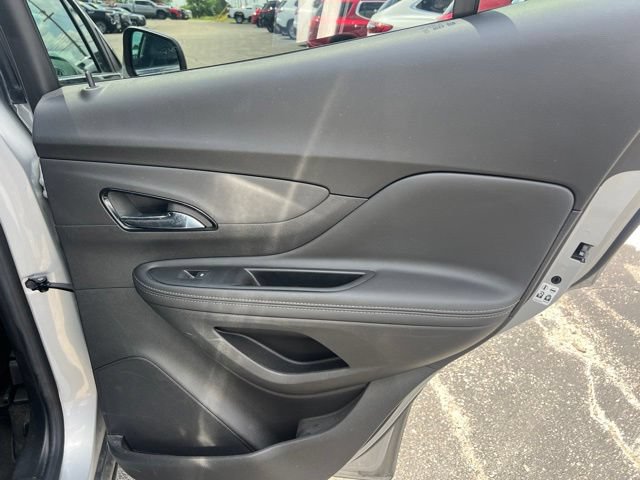 Used 2022 Buick Encore Preferred w/ Safety Package AWD/4WD image 14