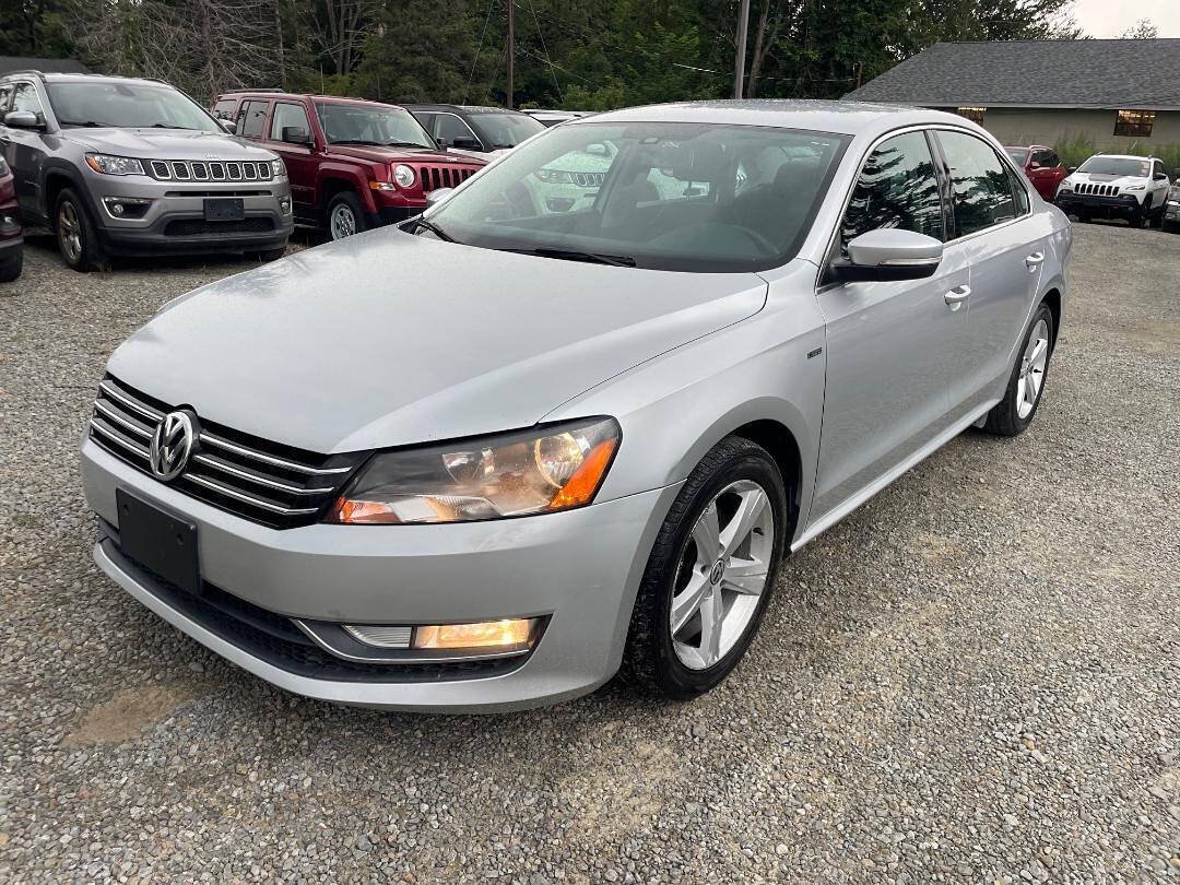 Used 2015 Volkswagen Passat 1.8T Limited Edition FWD image 1