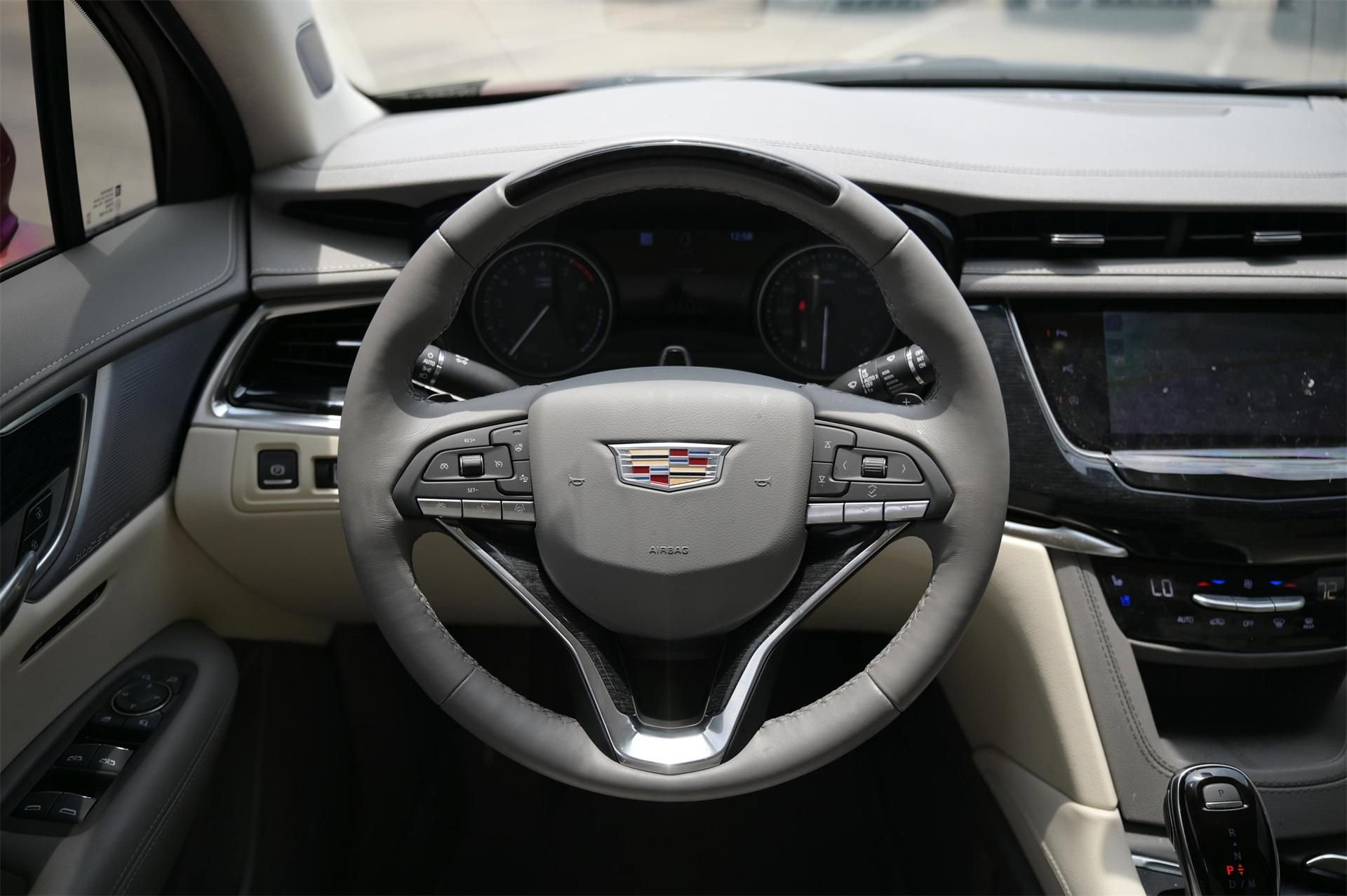 New 2025 Cadillac XT6 Premium Luxury w/ Technology Package image 8