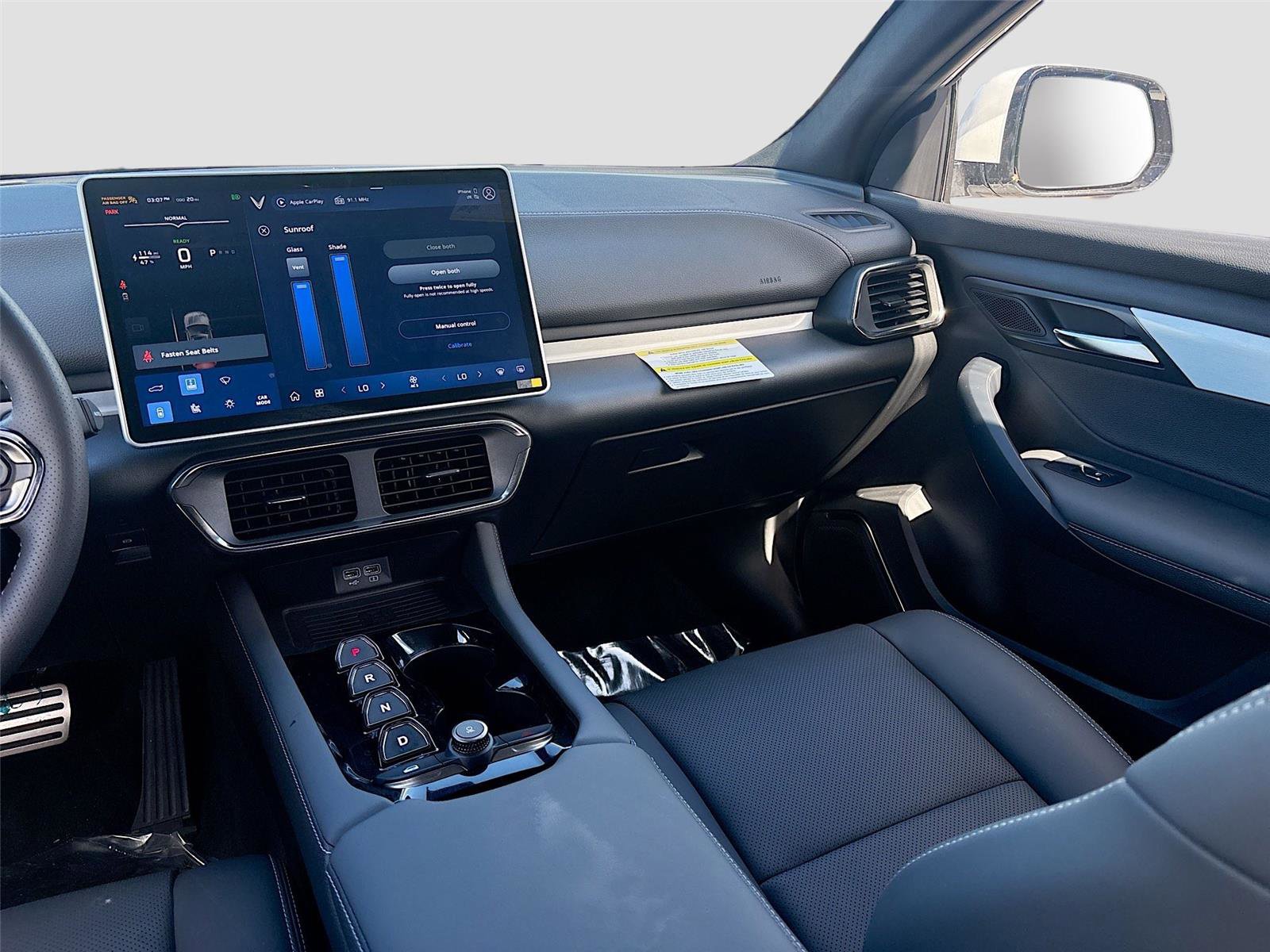 New 2025 VinFast VF 8 Plus image 24