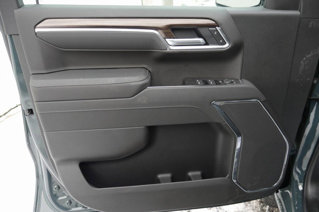 New 2026 Chevrolet Silverado 1500 LT image 28