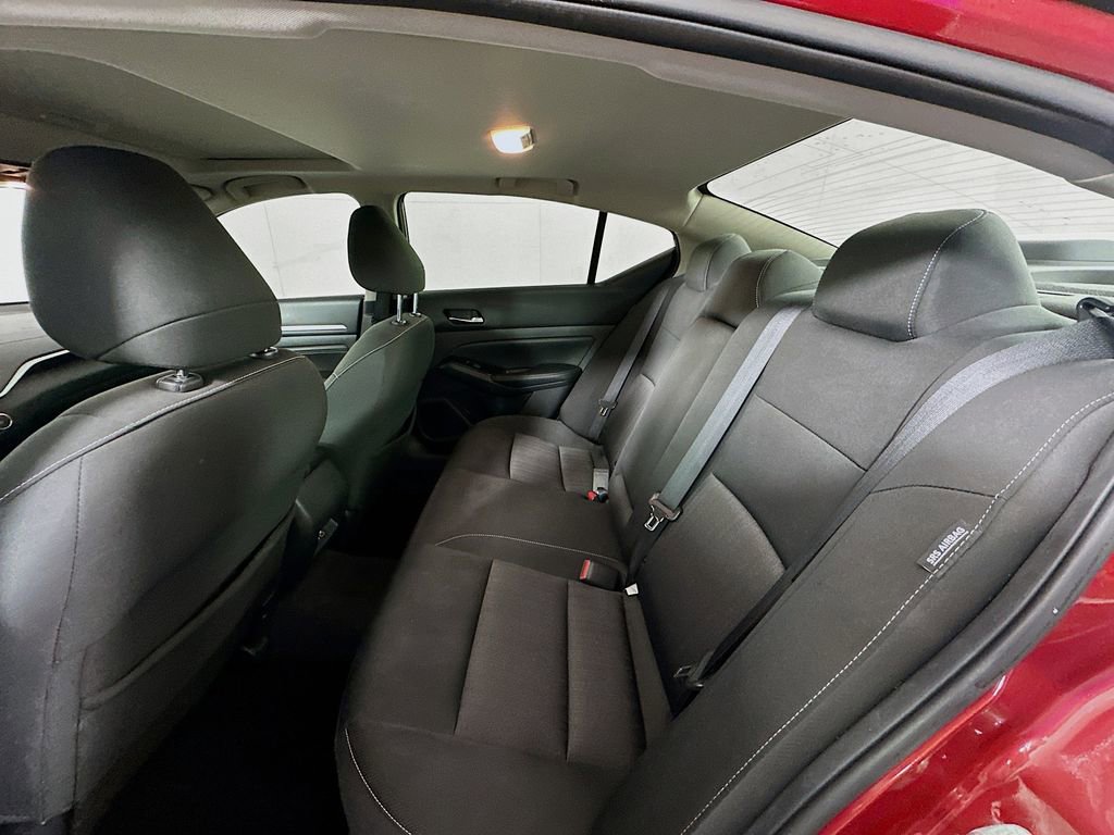 Used 2021 Nissan Altima 2.5 SV w/ SV Premium Package image 22