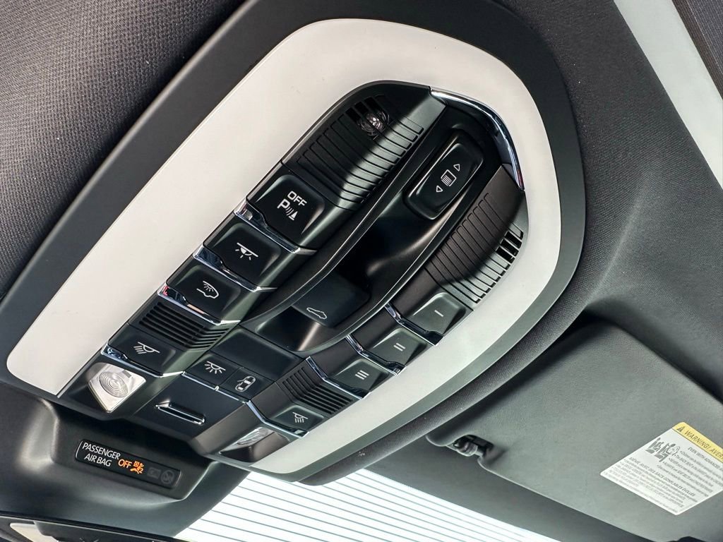 Used 2026 Porsche Macan S image 30