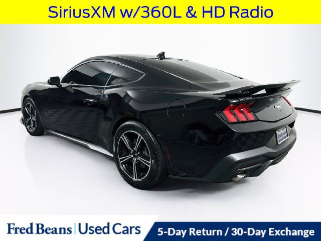 Used 2025 Ford Mustang Coupe RWD image 7