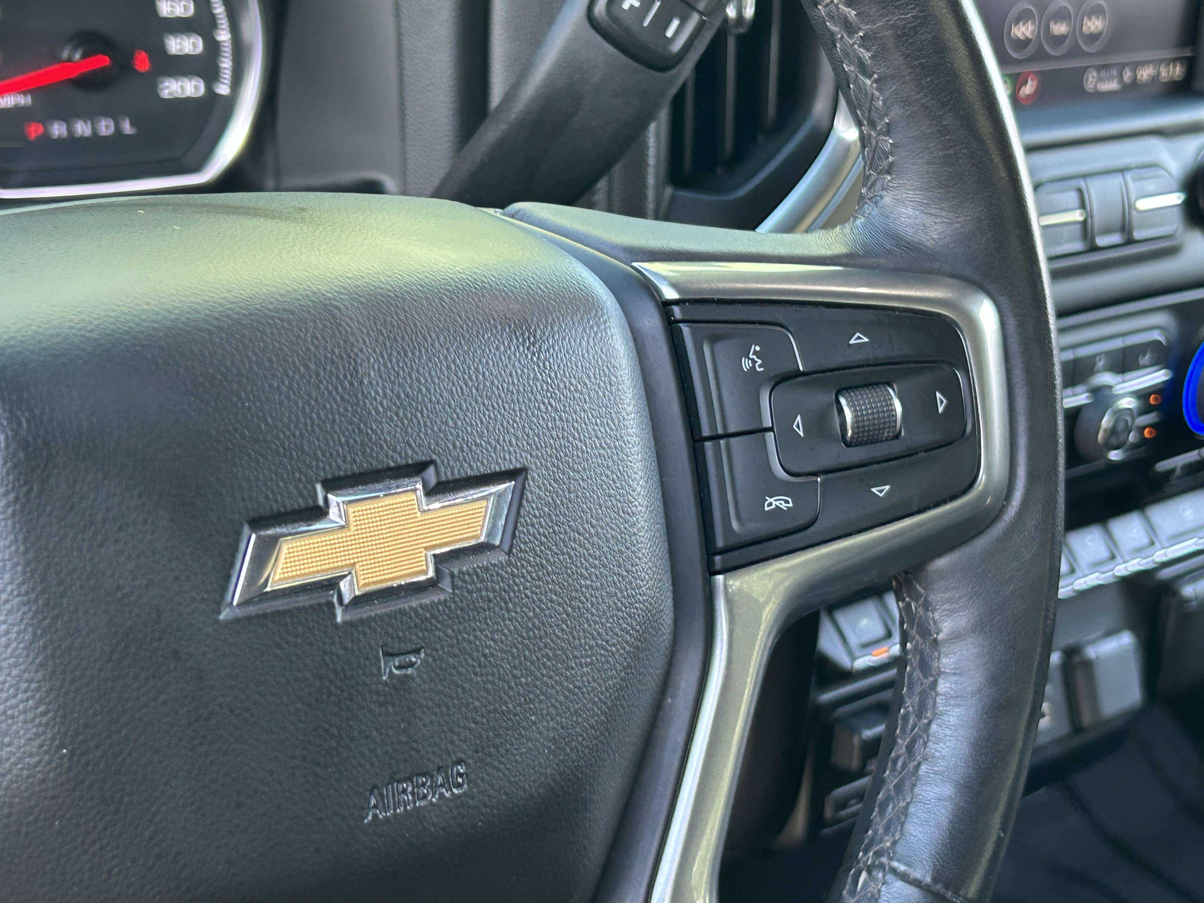 Used 2022 Chevrolet Silverado 1500 LT w/ Convenience Package II AWD/4WD image 29